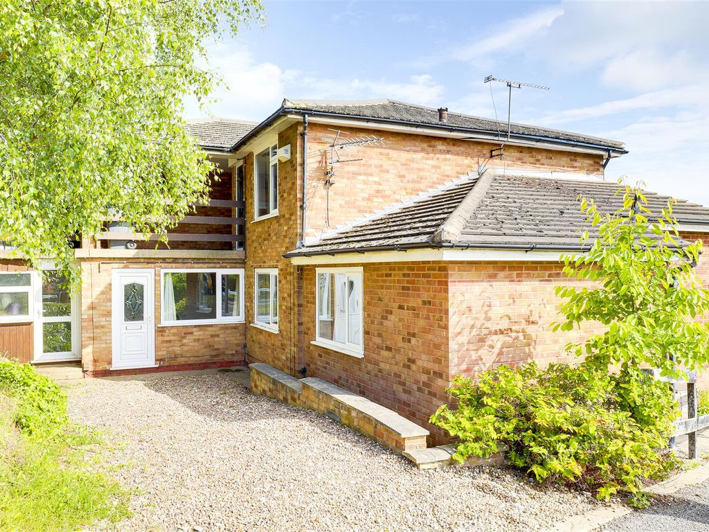 4 bed semidetached house for sale in Hayworth Road, Sandiacre