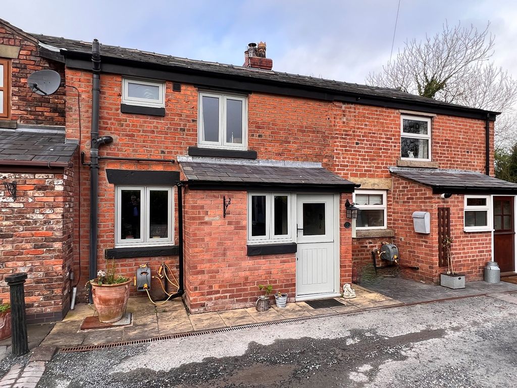 2 bed cottage for sale in Town Lane, Much Hoole, Preston PR4 Zoopla