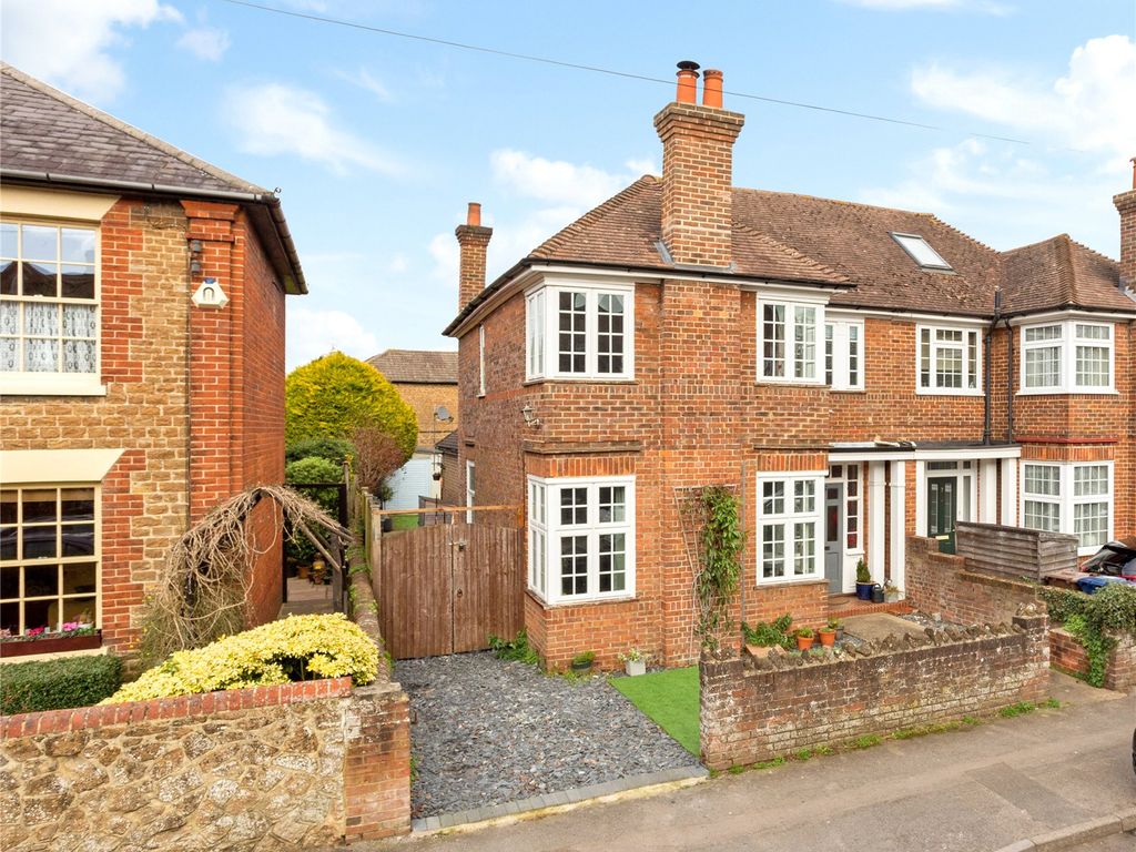 4 bed semidetached house for sale in Lower Manor Road, Godalming GU7