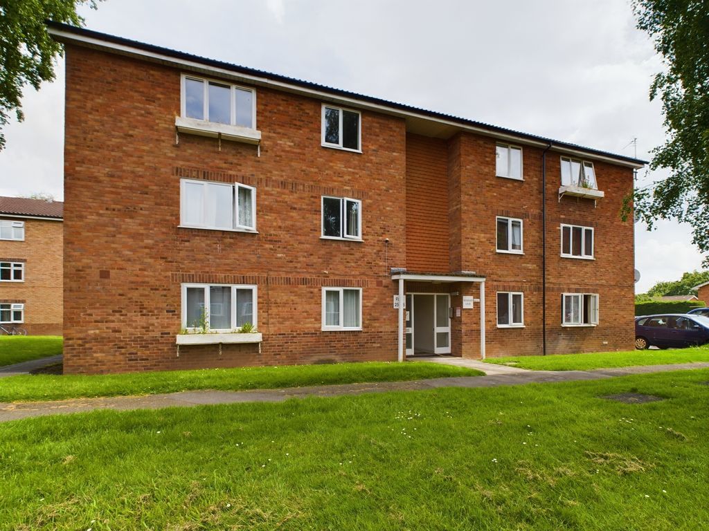 1 bed flat for sale in Bobblestock, Hereford HR4, £105,000 Zoopla