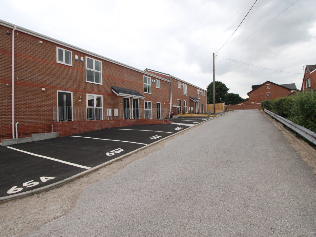 2 bed flat to rent in Sandbrook Road, Orrell, Wigan WN5 Zoopla