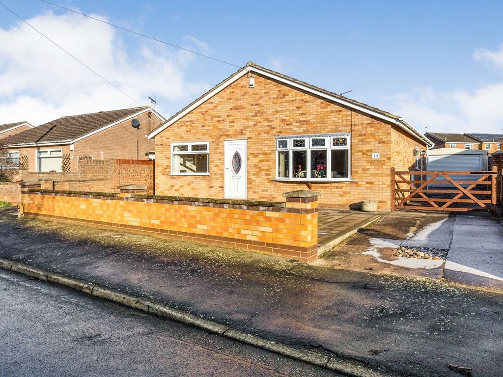3 bed detached bungalow for sale in Priors Road, Whittlesey