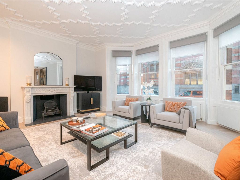 3 bed flat to rent in Ashley Gardens, Ambrosden Avenue, Westminster