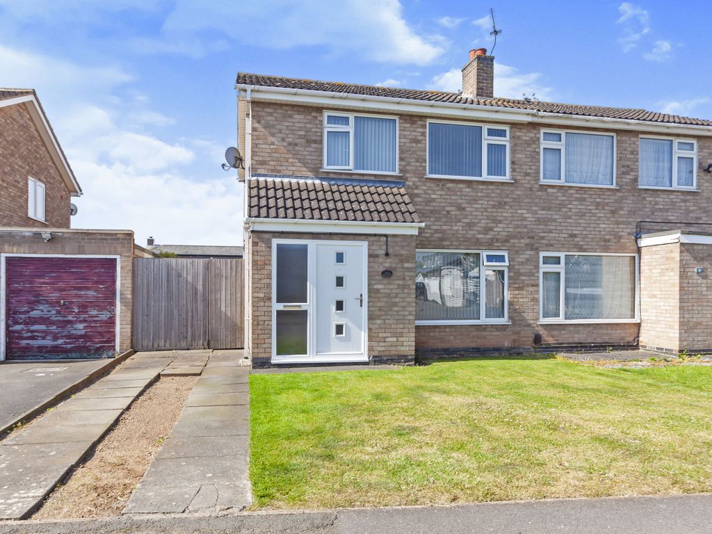 3 bed semidetached house for sale in Birsmore Avenue, Rushey Mead