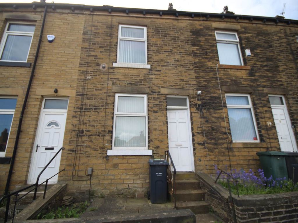 2 bed property to rent in Windermere Road, Great Horton, Bradford BD7