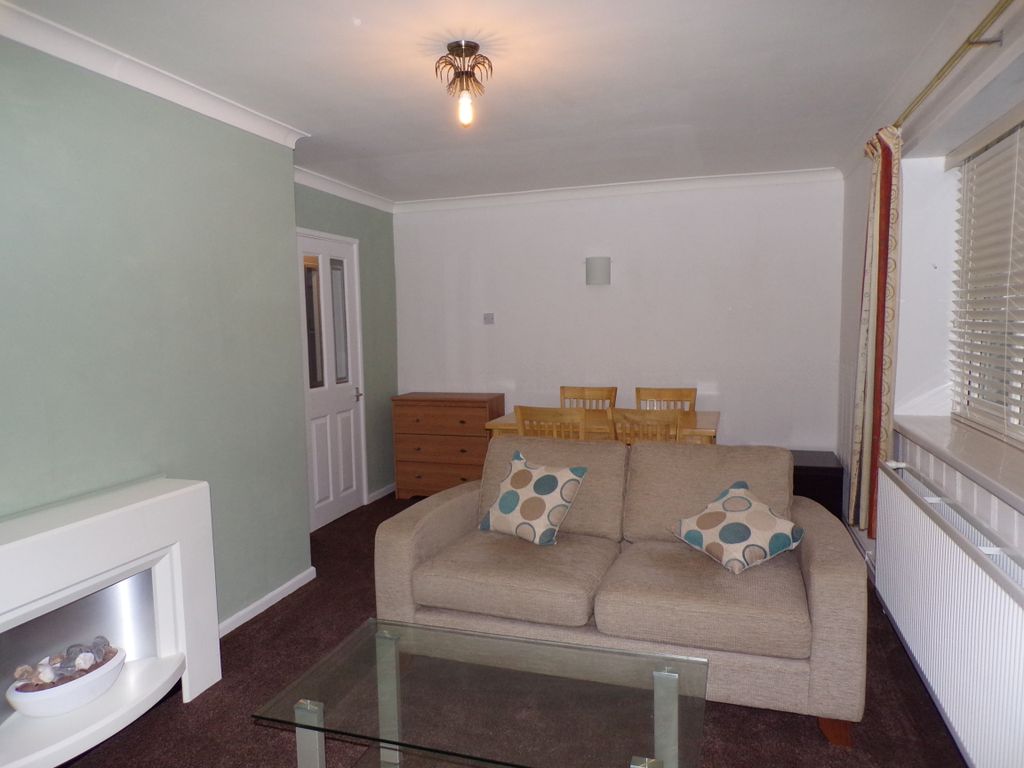 2 bed flat to rent in Penlan Crescent, Uplands, Swansea SA2, £750 pcm