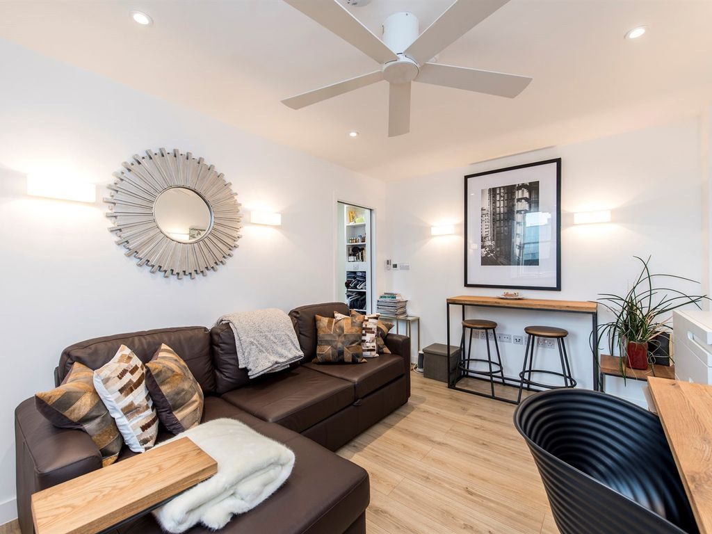 1 bed flat to rent in Talbot Yard, City Of London SE1 Zoopla