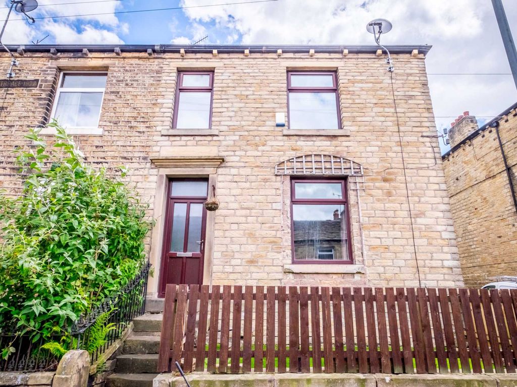 2 bed terraced house for sale in Manchester Road, Linthwaite HD7 Zoopla