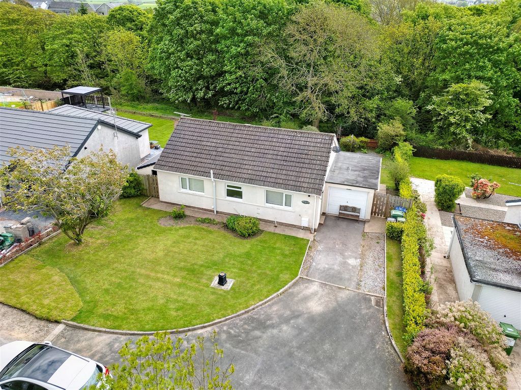 2 bed bungalow for sale in Derwent Close, Seaton, Workington CA14 Zoopla