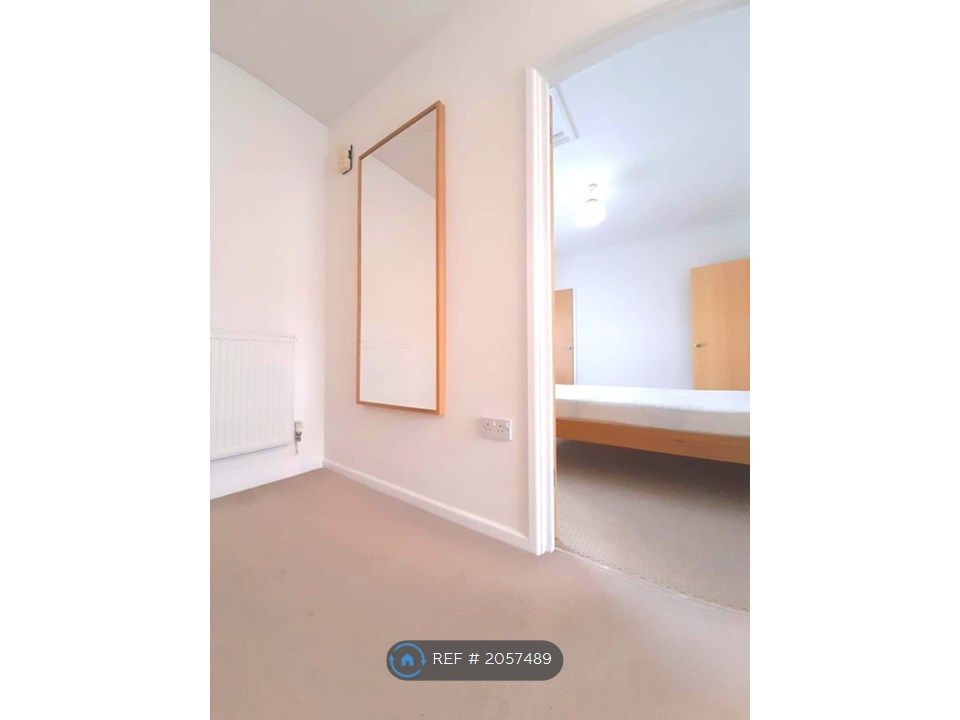 1 bed flat to rent in Ermin Mews, Stratton St. Margaret, Swindon SN3, £