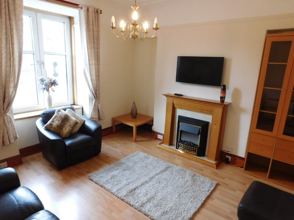1 bed flat to rent in Wallfield Place, Rosemount, Aberdeen AB25 Zoopla