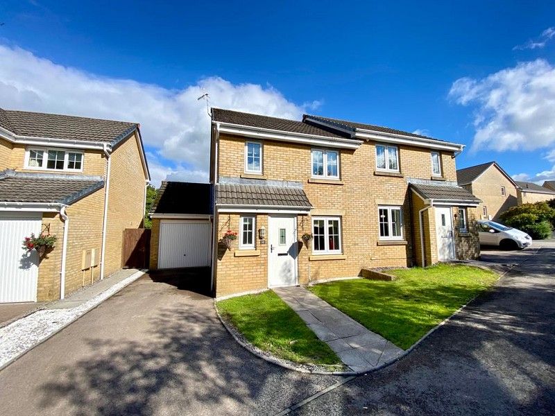 3 bed semidetached house for sale in Clos Tyn Y Coed, Sarn, Bridgend