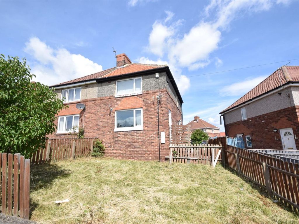 3 bed semidetached house for sale in Thorpe Crescent, Horden, County