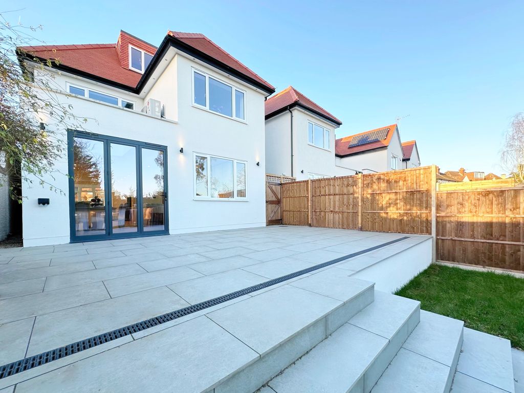 New home, 4 bed detached house for sale in Lyndhurst Avenue, London NW7