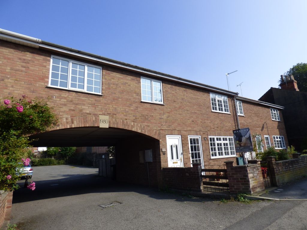 2 bed flat to rent in Church Street, Louth LN11 Zoopla