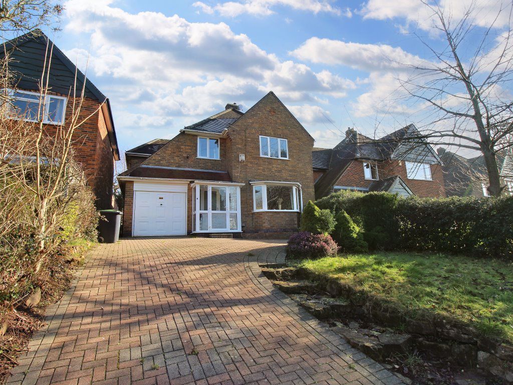 4 bed detached house to rent in Moor Lane, Bramcote, Nottingham NG9