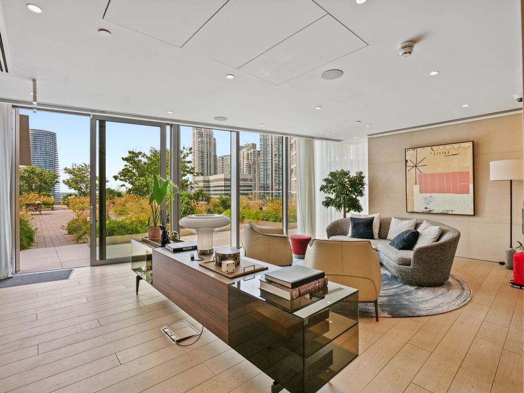 Harbour Exchange Square, London E14  