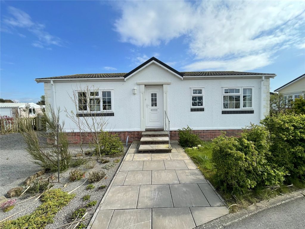 Mobile/park home for sale in Meadow View Park, Skinburness Drive