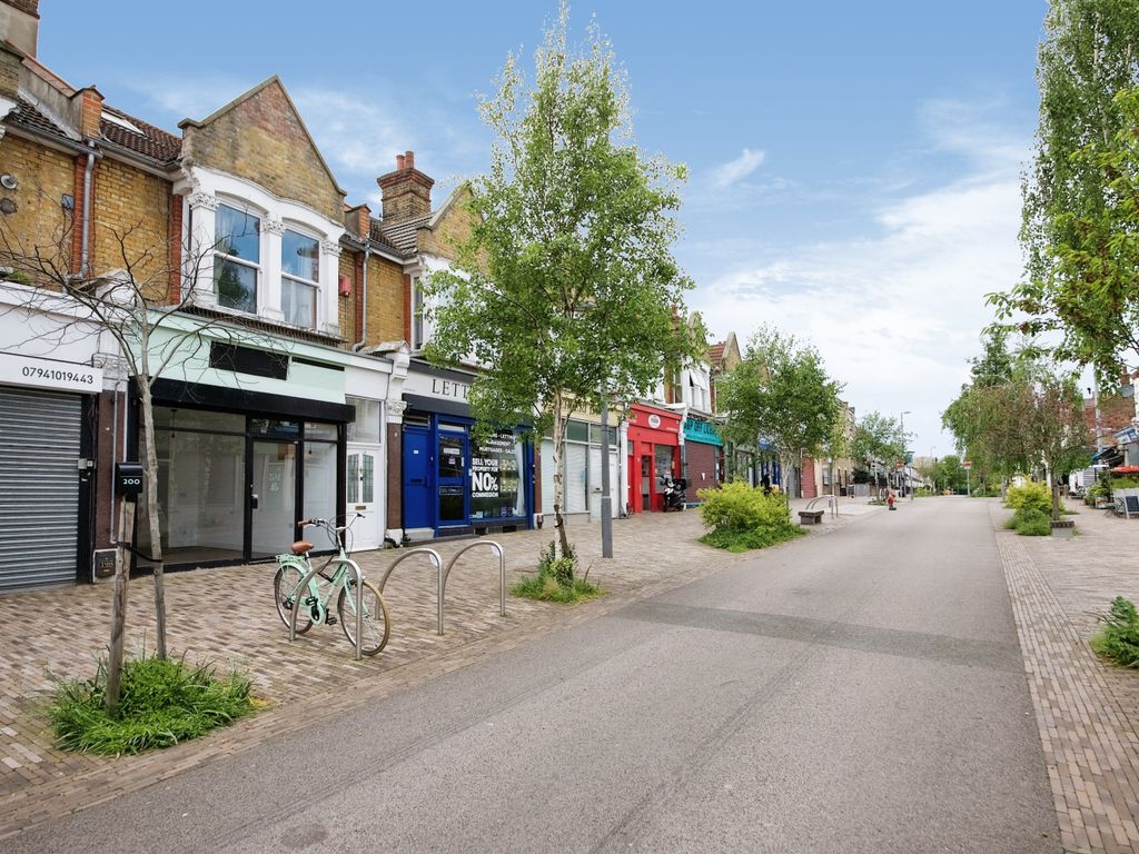 4 bed flat for sale in Francis Road, Leyton, London E10 Zoopla