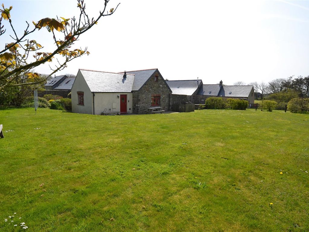 3 bed barn conversion for sale in Croesgoch, Haverfordwest SA62 Zoopla
