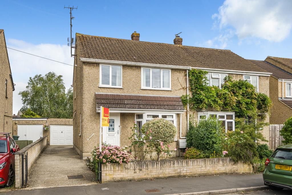 3 bed semidetached house for sale in Kidlington, Oxfordshire OX5, £