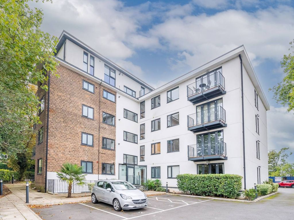 Studio for sale in Leigham Court Road, Streatham Hill, London SW16 Zoopla