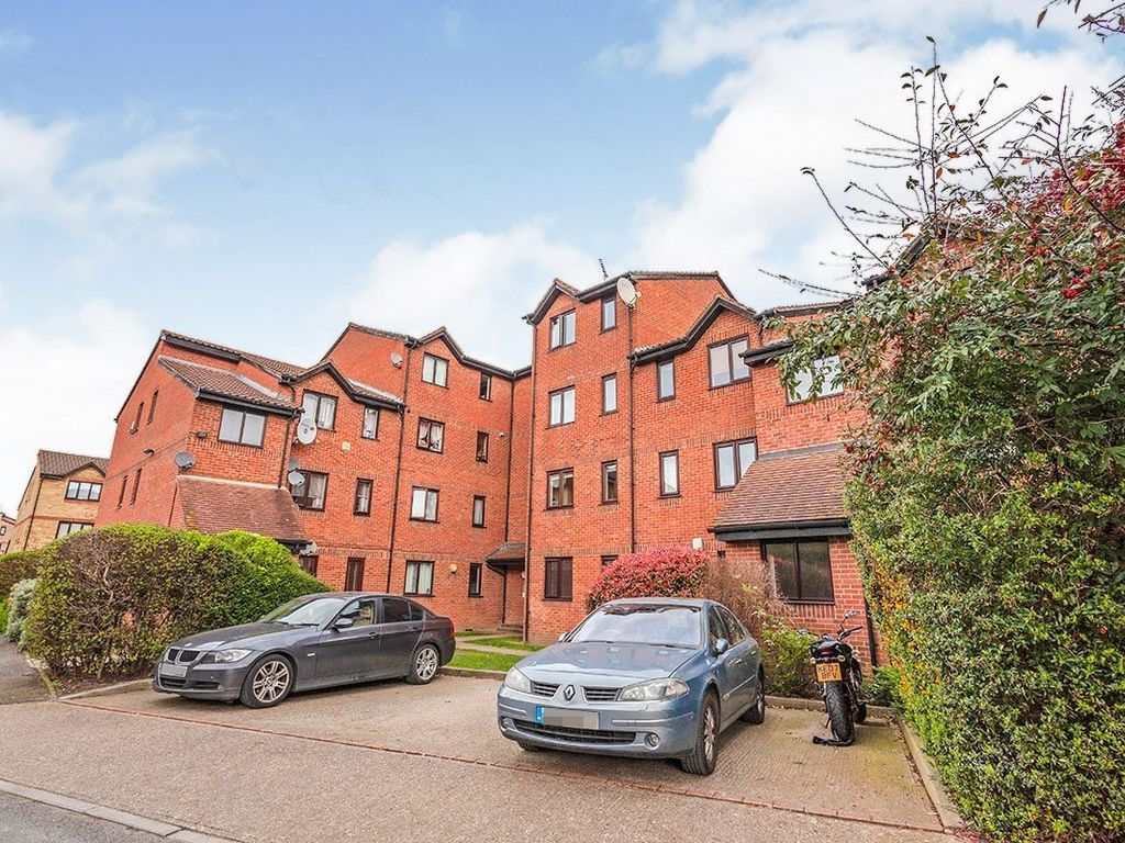 2 bed flat for sale in Burbage House, 1 Samuel Close, London SE14 Zoopla