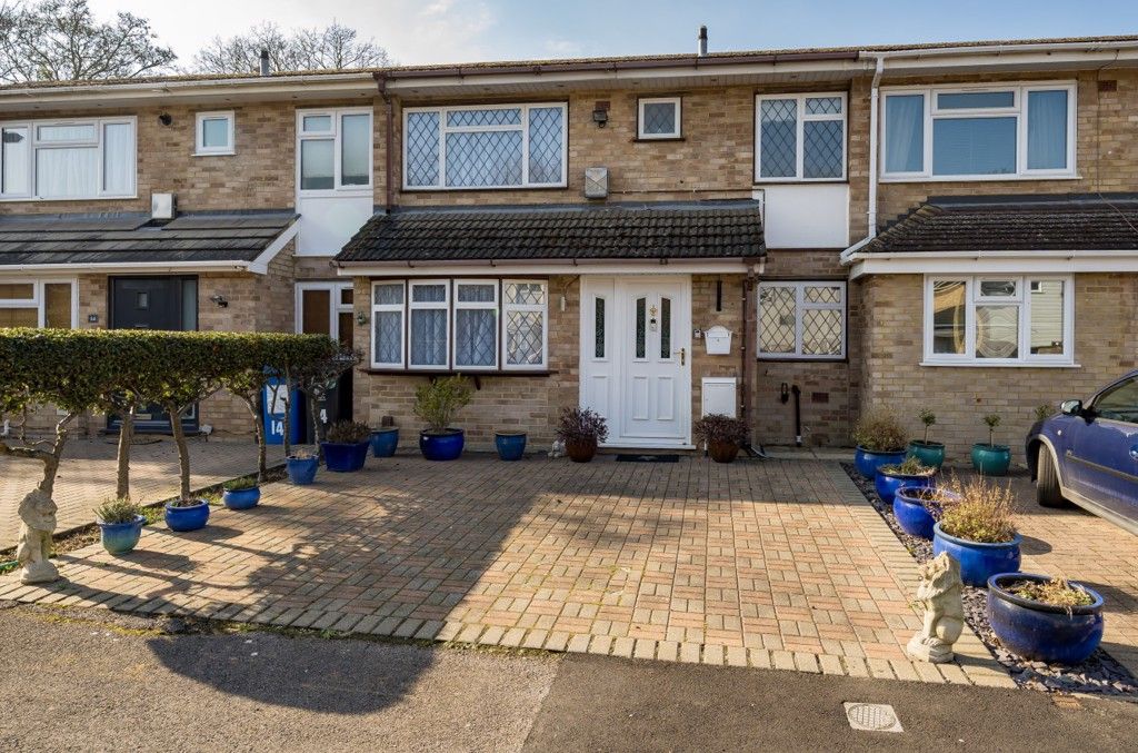 3 bed terraced house for sale in Dean Close, Windsor, Berkshire SL4