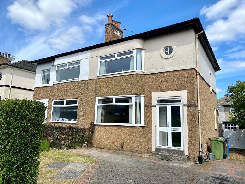 3 bed semidetached house for sale in Campsie Gardens, Clarkston, East