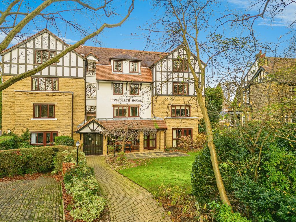 1 bed property for sale in Wetherby Road, Roundhay, Leeds LS8, £70,000