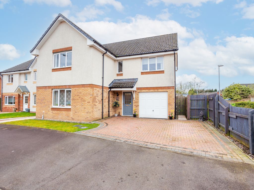 4 bed detached house for sale in Keswick Place, Dumfries DG1, £260,000