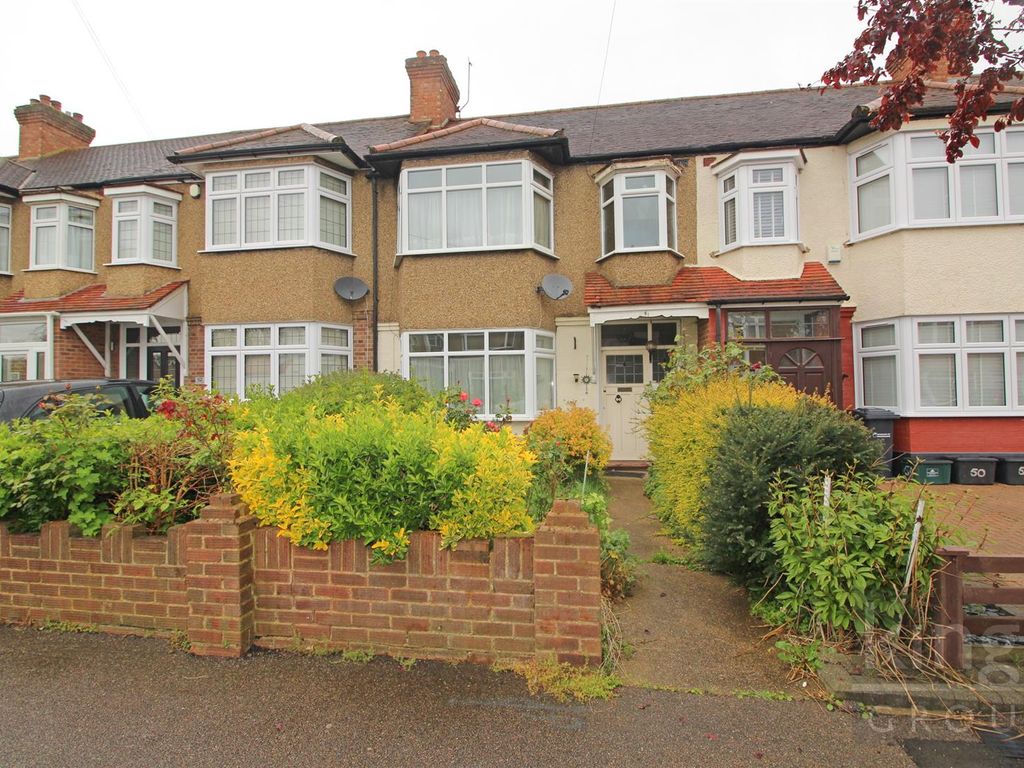 3 bed terraced house for sale in Hillside Crescent, Cheshunt, Waltham Cross EN8, £400,000 Zoopla