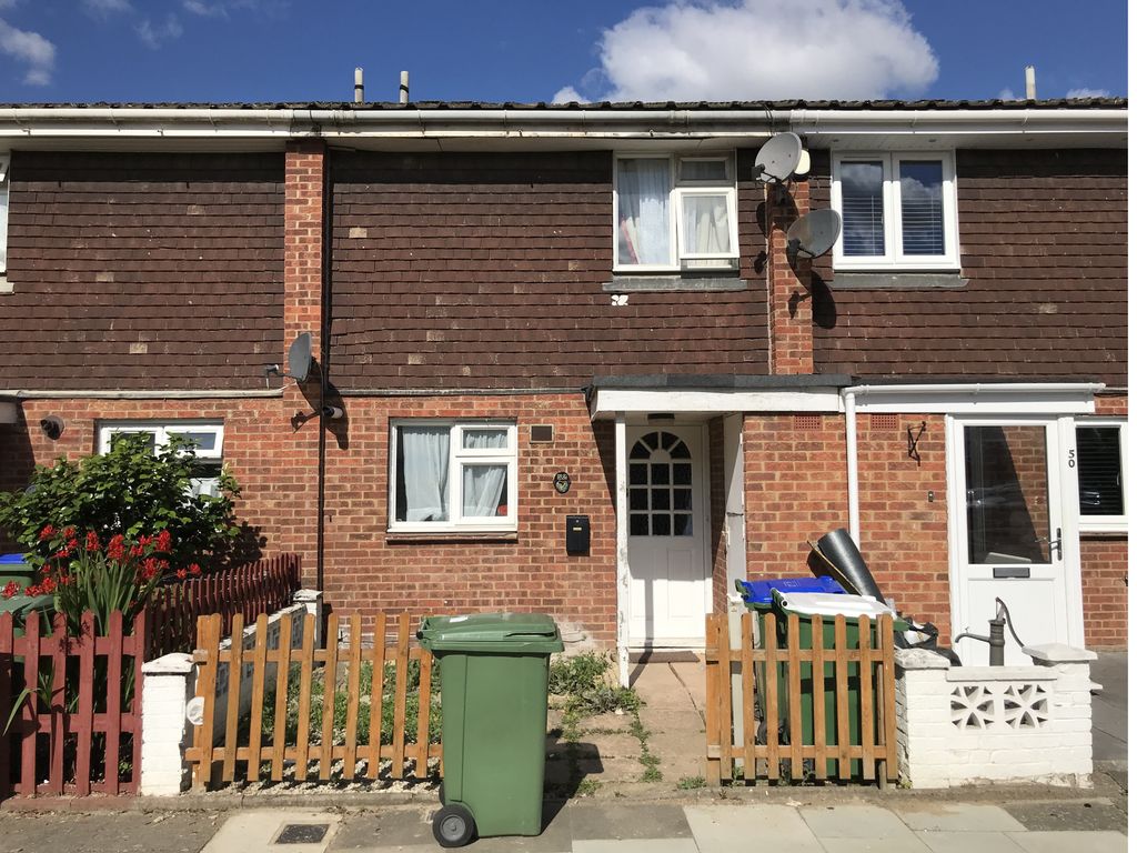 52 Bledlow Close, Thamesmead, London SE28  