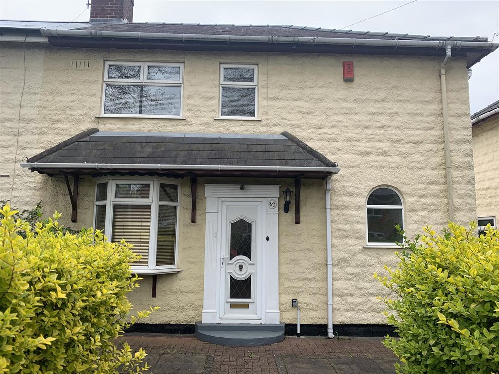 3 bed property to rent in Guild Avenue, Bloxwich, Walsall WS3, £1,250