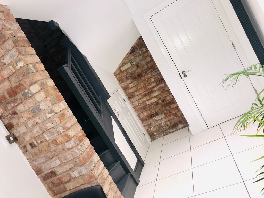 1 bed flat to rent in Rice Lane, Liverpool L9, £830 pcm Zoopla
