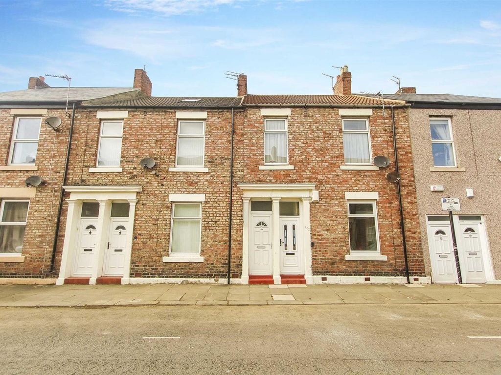 3 bed flat to rent in West Percy Street, North Shields NE29, £650 pcm
