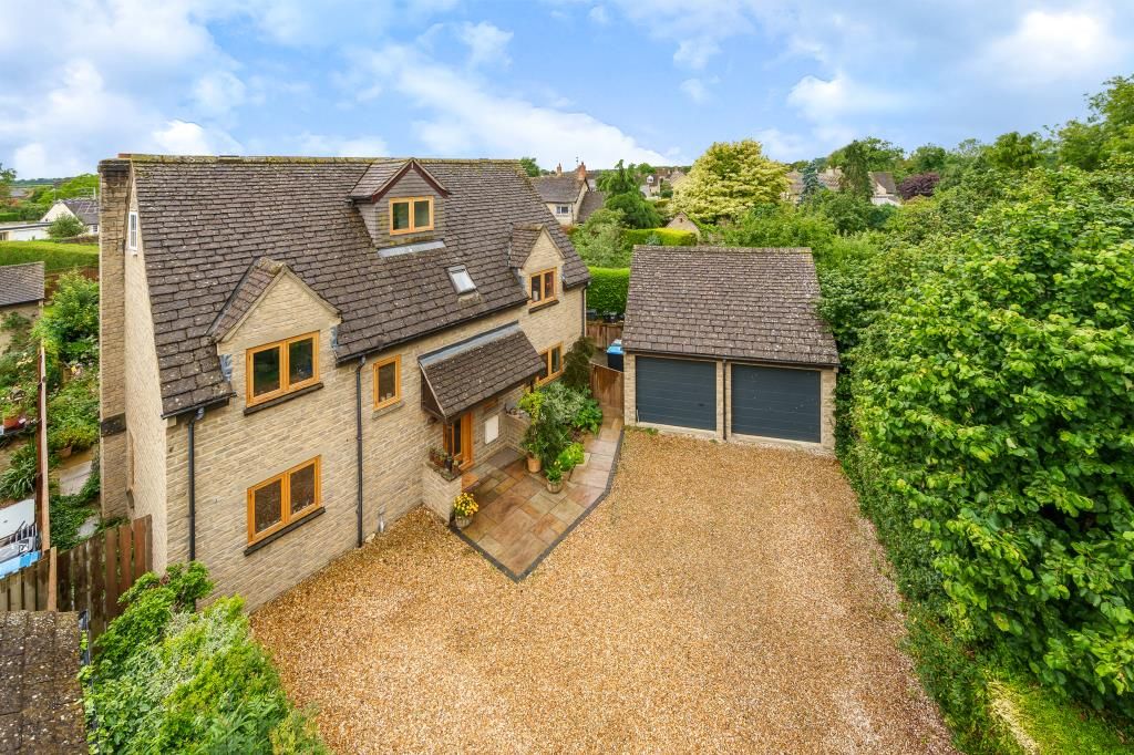 6 bed detached house for sale in Bartholomew Close, Ducklington OX29