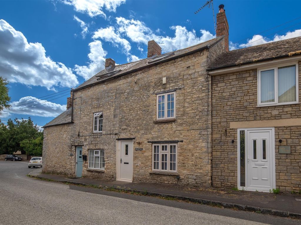 2 bed terraced house for sale in Church Street, Wootton, Woodstock OX20