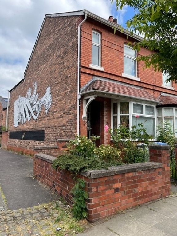 3 bed end terrace house for sale in Fulford Street, Old Trafford, Manchester. M16 Zoopla