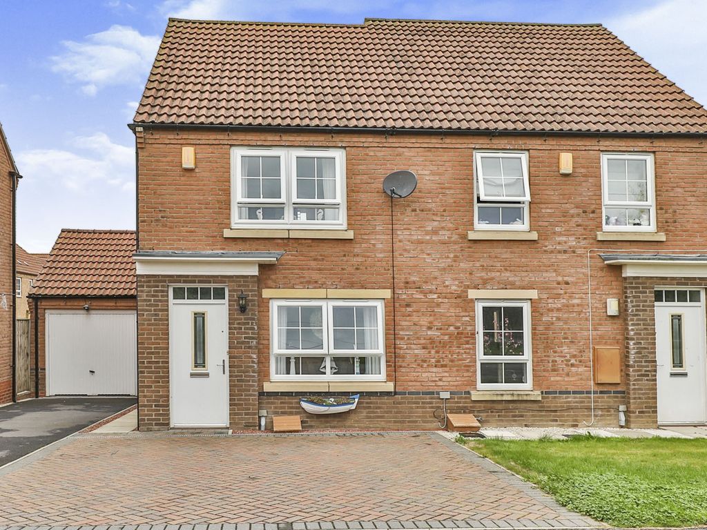 2 bed semidetached house for sale in Flowergate Drive, Cayton