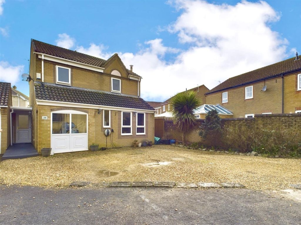 3 bed detached house for sale in Ogmore Drive, Nottage, Porthcawl CF36, £380,000 Zoopla