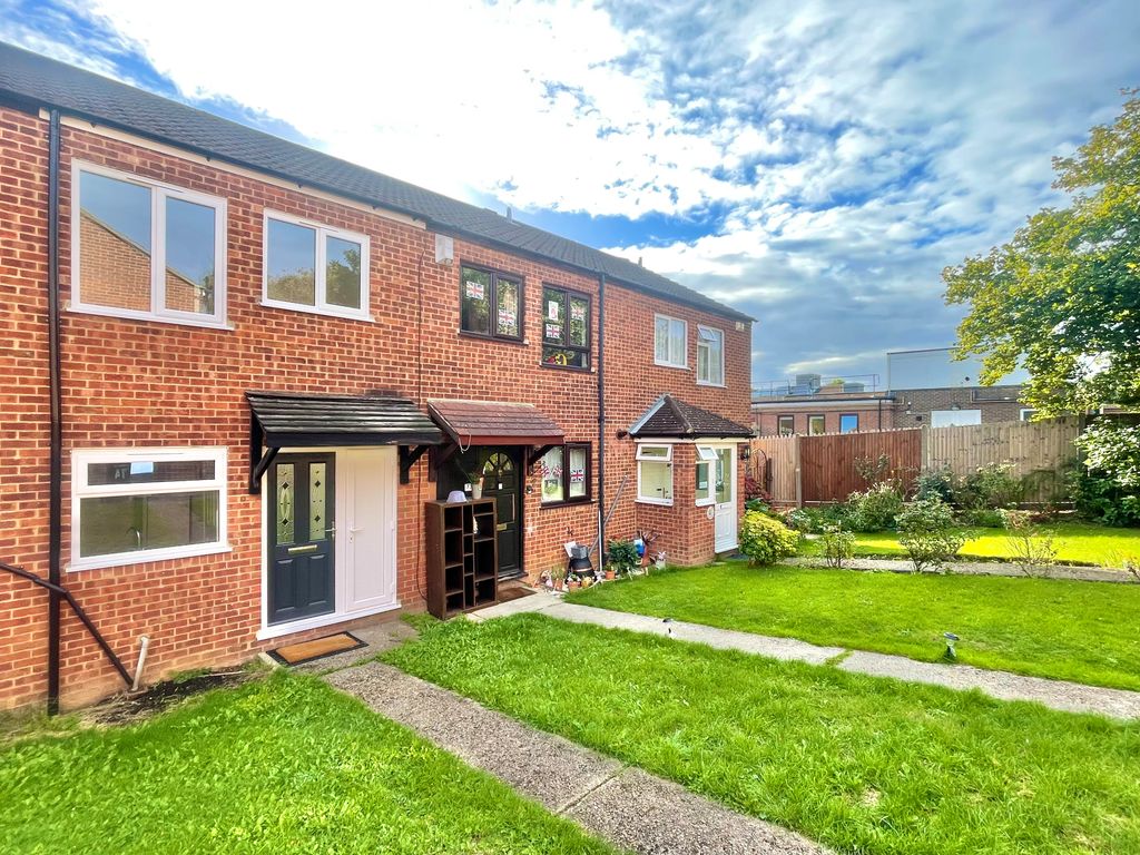 3 bed terraced house to rent in Thistledown, Gravesend, Kent. DA12 Zoopla