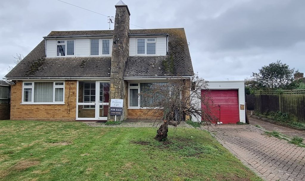 4 bed detached house for sale in Findon Close, BexhillOnSea TN39, £