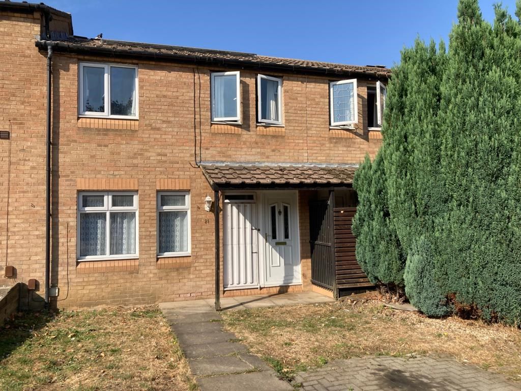 3 bed terraced house for sale in Farrier Place, Downs Barn, Milton