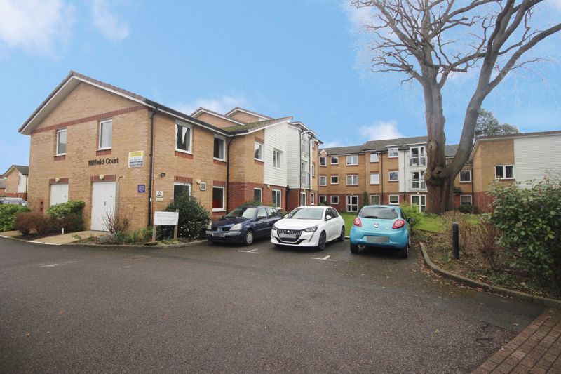 1 bed flat for sale in Millfield Court, Crawley RH11 Zoopla
