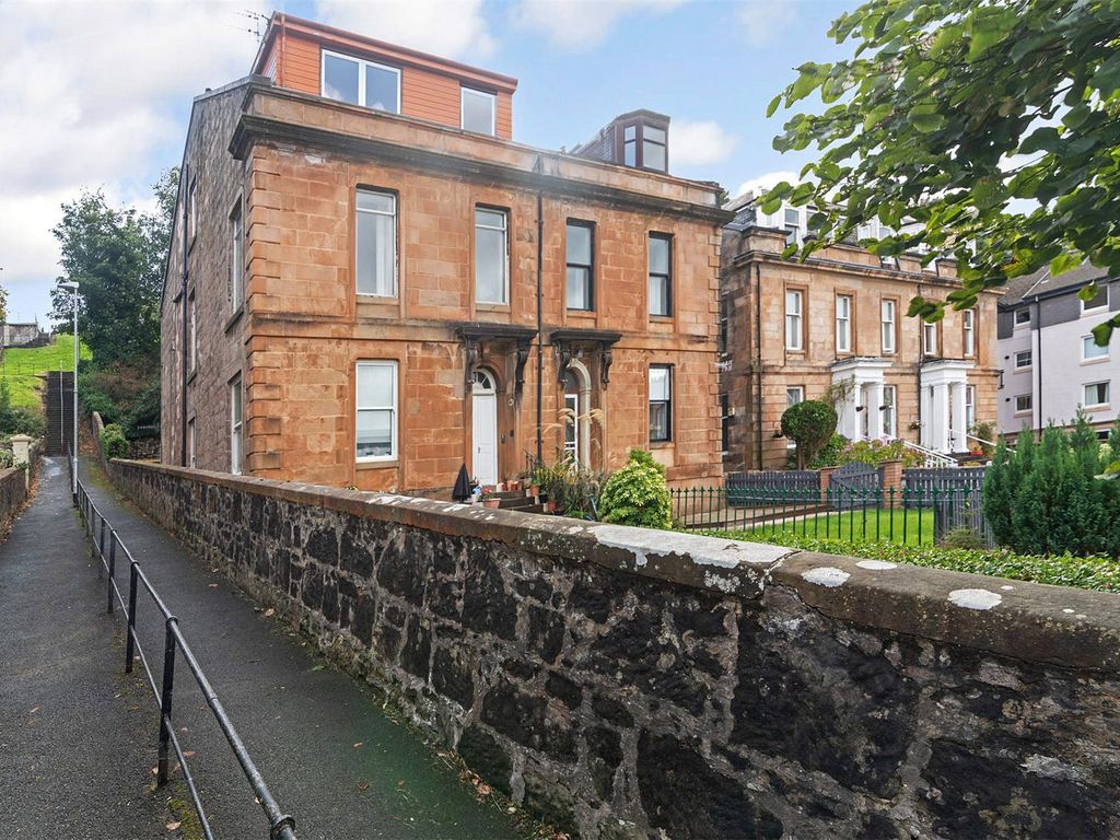 3 bed flat for sale in Albert Road, Gourock PA19, £130,000 Zoopla