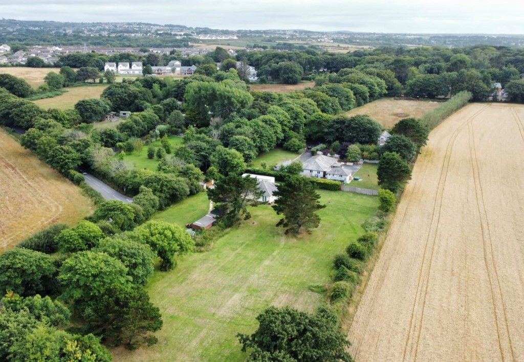 3 bed detached bungalow for sale in Halgoss, Tehidy, Camborne TR14 Zoopla