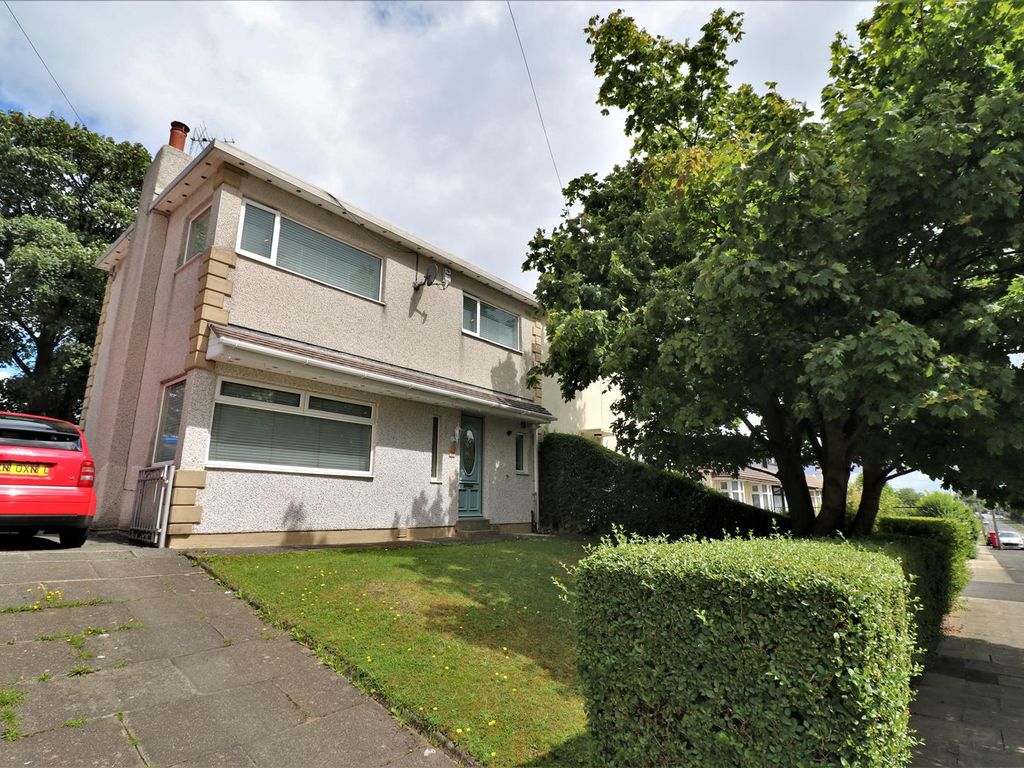 3 bed semidetached house for sale in Carr Bottom Road, Little Horton