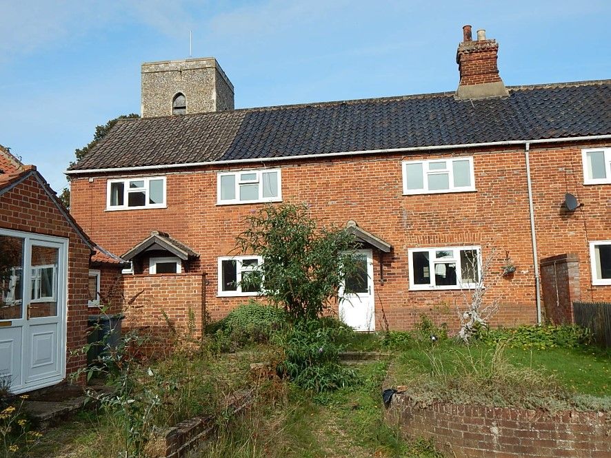 3 bed cottage for sale in 5 Church Lane, Marsham, Norwich, Norfolk NR10