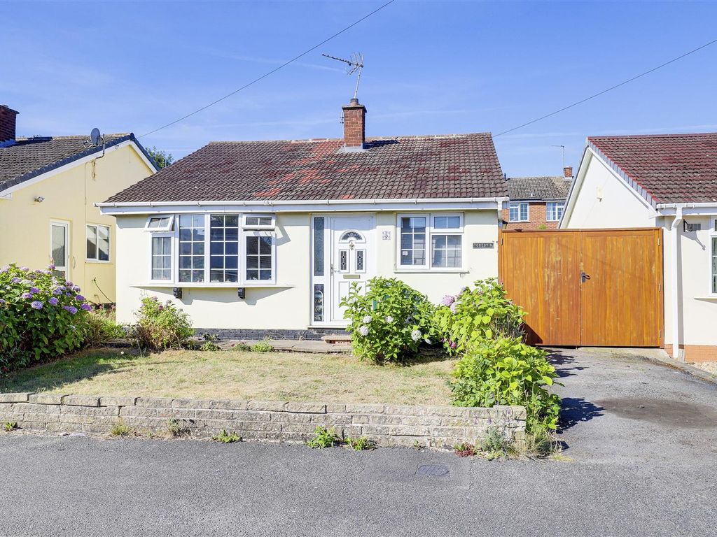 2 bed detached bungalow for sale in Fern Lea Avenue, Cotgrave